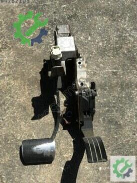 Renault Clio Pedal çıkma parça