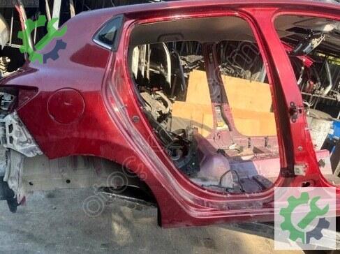 Renault Clio Sağ Arka Çamurluk çıkma parça