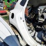 Renault Clio Kesme Sağ Arka Çamurluk Çıkma