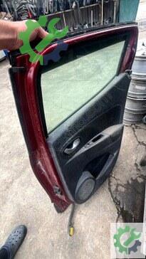 Renault Clio Sağ Arka Kapı çıkma parça
