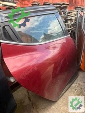 Renault Clio Sağ Arka Kapı çıkma parça