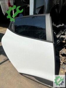 Çıkma Sağ Arka Kapı — Renault Clio (4. Adet)