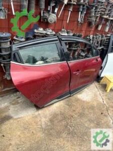 Çıkma Orijinal Sağ Kapı Renault Clio