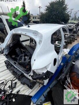 Renault Clio Sağ Marşpiyel Sacı çıkma parça