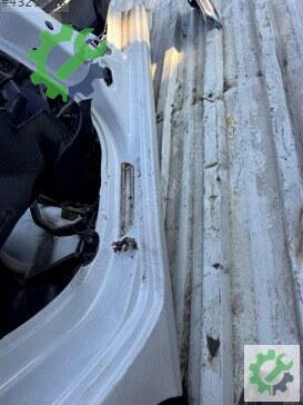 Renault Clio Sağ Marşpiyel Sacı çıkma parça