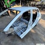 Renault Clio Orijinal Çıkma Kesme Sol Arka Çamurluk