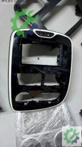 Renault Clio Orijinal Çıkma Teyp Çerçevesi