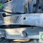 Çıkma Orijinal Ön Cam Izgarası Renault Clio