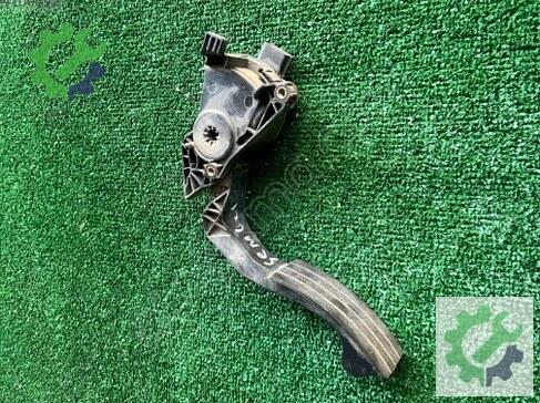 Renault Clio Pedal çıkma parça