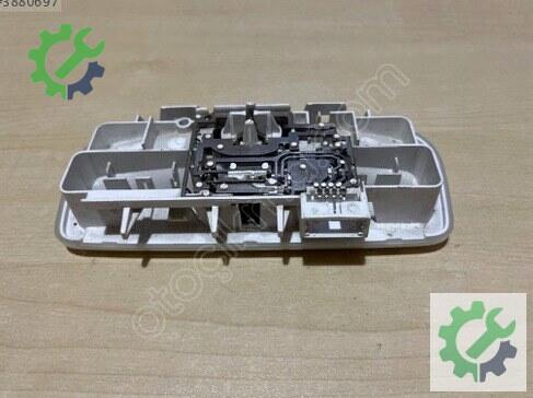 Renault Fluence Tavan Lambası çıkma parça