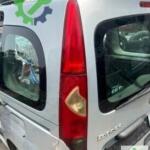 Renault Kangoo Sol Arka Çamurluk Çıkma