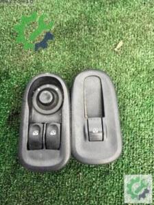 Renault Kangoo Orijinal Çıkma Cam Açma Düğmesi