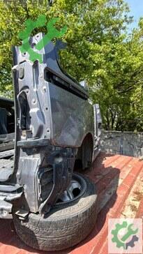 Renault Kangoo Sağ Arka Çamurluk çıkma parça