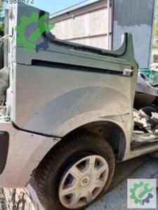 Renault Kangoo Kesme Sağ Arka Çamurluk Çıkma