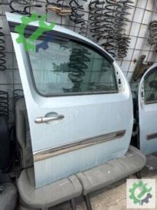 Sağ Ön Kapı Renault Kangoo — Sökme Çıkma (2. Adet)