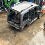 Arka Çamurluk Renault Kangoo Kesme — Sökme Çıkma
