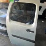 Renault Kangoo Sağ Sürgülü Kapı Çıkma
