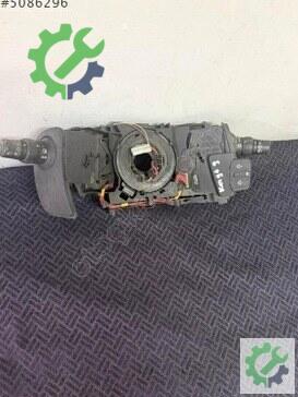 Renault Kangoo Sinyal Kolu çıkma parça