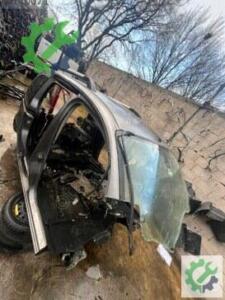 Çıkma Orijinal Arka Tavan Çıtası Renault Kangoo