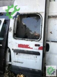 Çıkma Bagaj Kapağı — Renault Master (3. Adet)