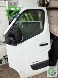 Renault Master Orijinal Çıkma Sol Ön Kapı