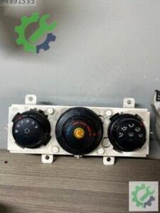 Renault Master Orijinal Çıkma Klima Kontrol Paneli