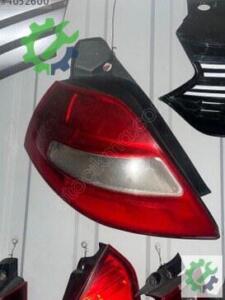 Renault Megane HB Stop Lambası Çıkma