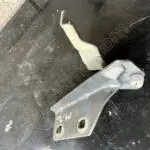 Çıkma Orijinal Kaput Menteşesi Renault Megane