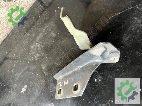 Renault Megane Kaput Menteşesi çıkma parça