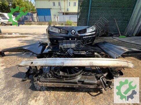 Renault Megane Komple Ön çıkma parça