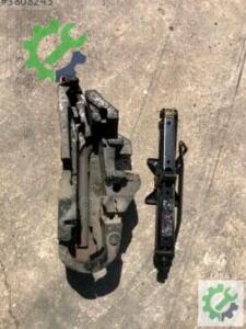 Renault Megane Cam Krikosu Çıkma