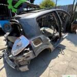 Renault Megane Orijinal Çıkma Kesme Sağ Arka Çamurluk