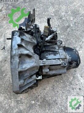 Renault Megane Şanzıman Komple çıkma parça