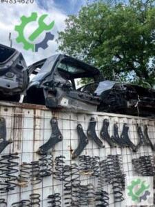 Sol Arka Çamurluk Renault Megane — Sökme Çıkma