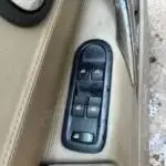 Çıkma Orijinal Cam Açma Anahtarı Renault Megane