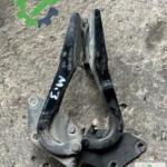 Renault Megane Kaput Menteşesi Çıkma
