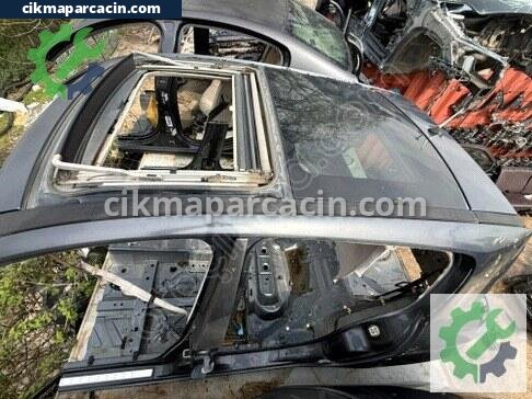 Renault Megane Kesme Tavan Sacı çıkma parça