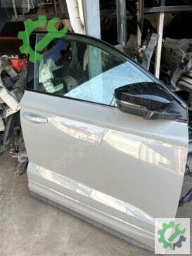 Skoda Karoq Sağ Dış Ayna çıkma parça