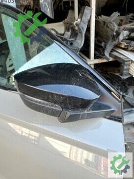 Skoda Karoq Sağ Dış Ayna çıkma parça