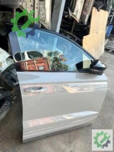 Çıkma Orijinal Sağ Ön Kapı Skoda Karoq