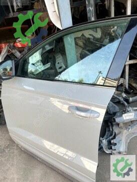Skoda Karoq Sol Ön Kapı çıkma parça