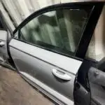 Çıkma Orijinal Sol Ön Kapı Skoda Karoq