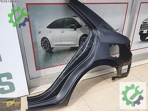 Toyota Corolla Sol Arka Çamurluk çıkma parça