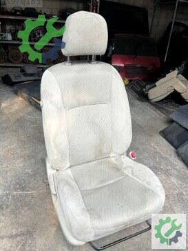 Toyota Corolla Ön Koltuk çıkma parça