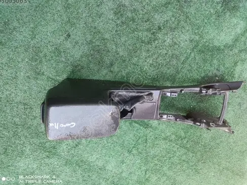 Toyota Corolla Orta Konsol çıkma parça