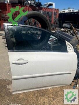 Toyota Corolla Sağ Ön Kapı çıkma parça
