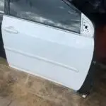 Sağ Ön Kapı Toyota Corolla — Sökme Çıkma