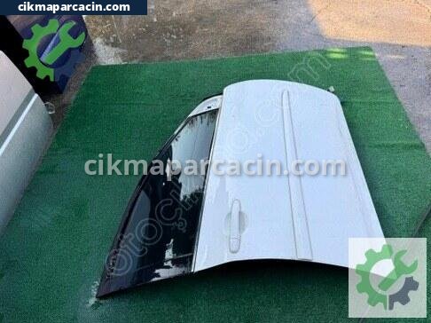 Toyota Corolla Sağ Ön Kapı çıkma parça