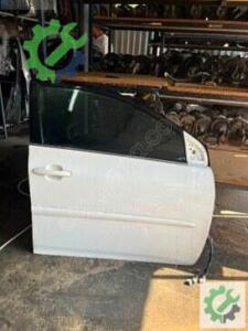 Toyota Corolla Sağ Ön Kapı Çıkma