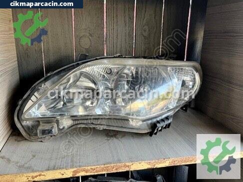 Toyota Corolla Sol Ön Far çıkma parça